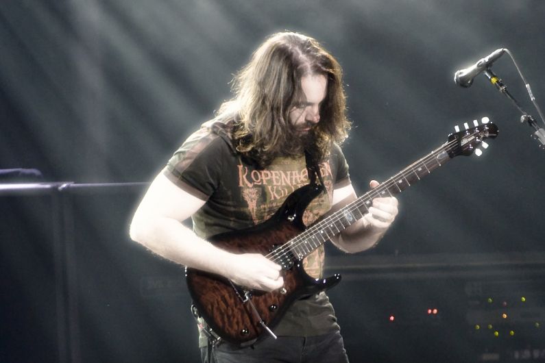 Джон петруччи. John Petrucci. John Petrucci 1988. John Petrucci 1990. Джон Петруччи американский гитарист.